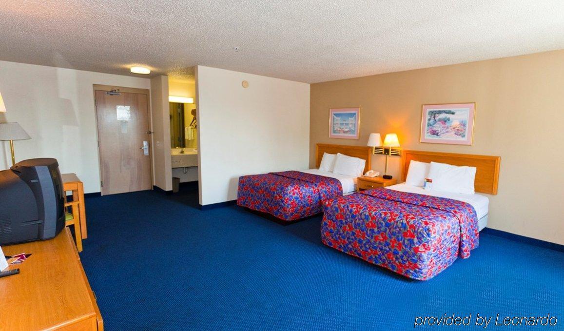Red Roof Inn Sandusky - Milan Quarto foto