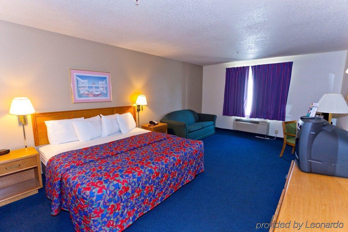 Red Roof Inn Sandusky - Milan Quarto foto